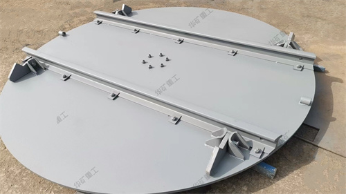 華礦集團熱銷產(chǎn)品軌道轉盤發(fā)往河南